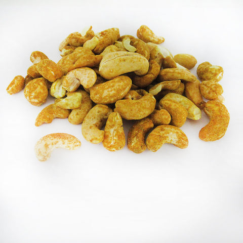 Cashewkerne geröstet mit Curry und Salz